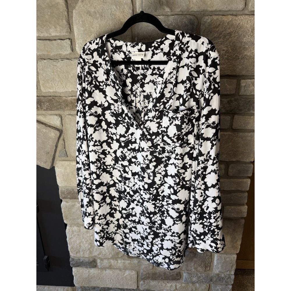 Ava & Viv Blouse Floral Black & White V Neck Womens 2X Top Cottagecore Y2K